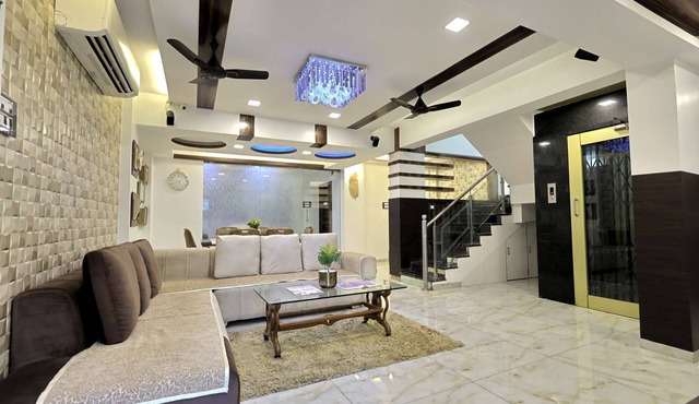 Entire 4 Bedroom Villa
