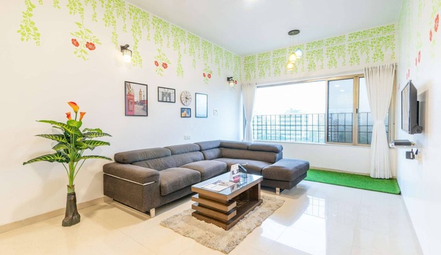 Entire 4 BHK Suite With Chef