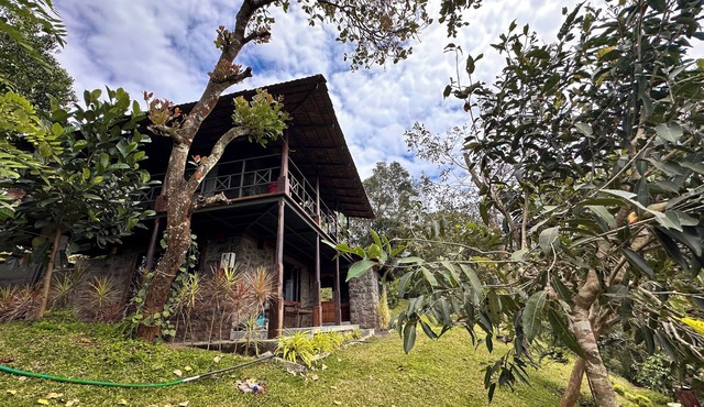 Entire Property:1BHK Cottage with Attic,Kitchen & Sunset View Deck |Near Munnar