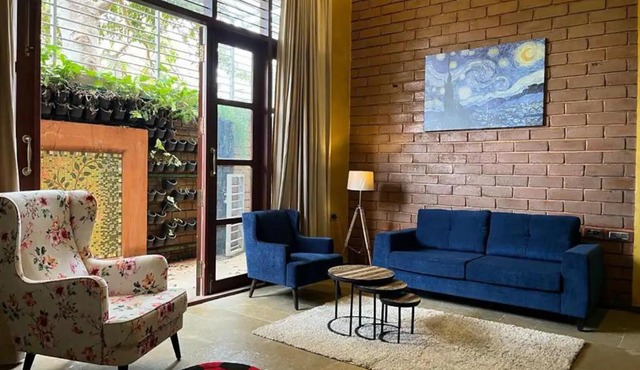 Entire villa Near Airport, Bangalore