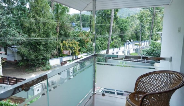 Essence Munnar Homestay