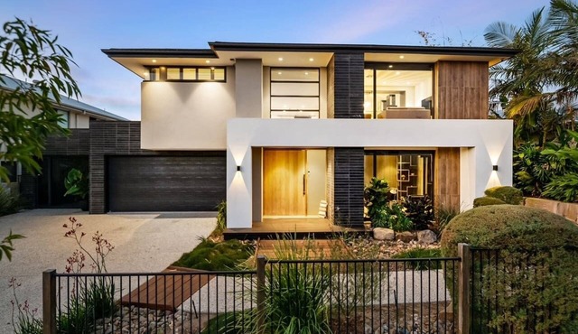 Ex-Display Home w Pool & Designer Outdoor Living in Rochedale