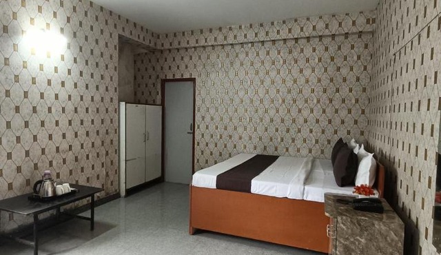 Executive Inn