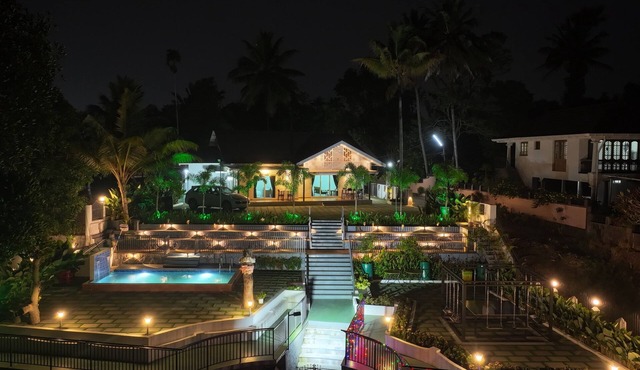 Experience Bliss at periyarVibes Aluva:Private 4Bedroom villa with Pool,WiFi&AC!
