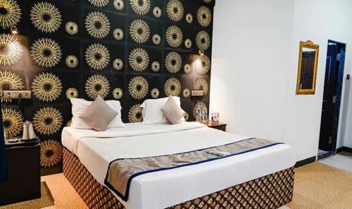 FabExpress Paroza Suites in Calangute