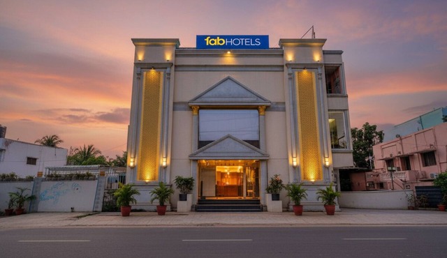 FabHotel Aishwarya Inn