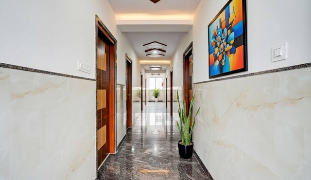 FabHotel AR Daffodil Inn - Global Village