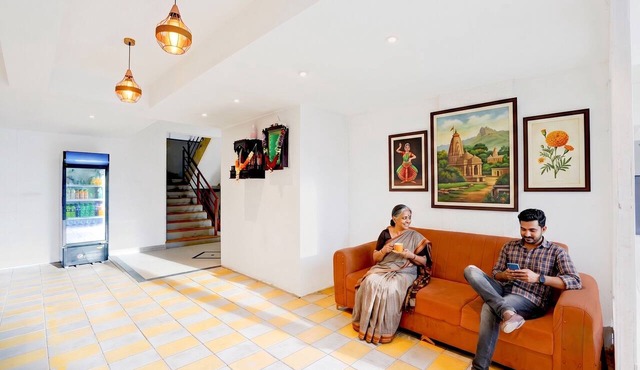 Fabhotel Ar Residency I