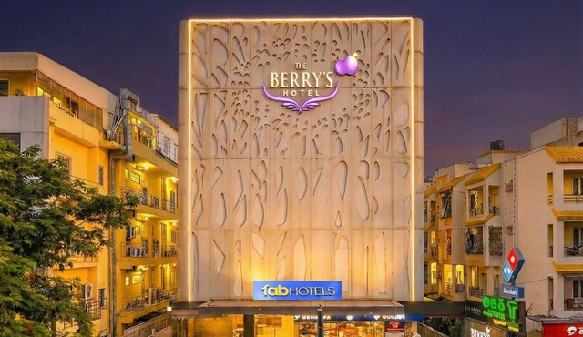 Fabhotel Astra Berry'S