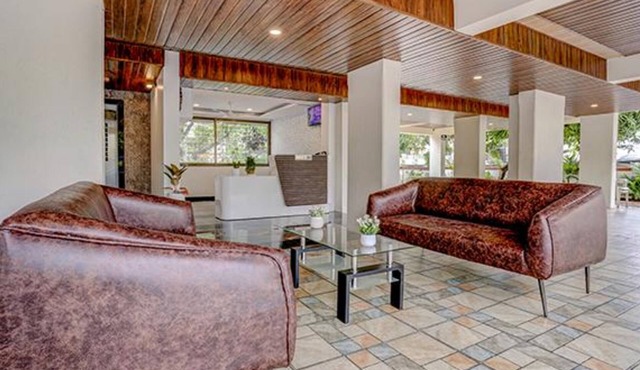 Fabhotel Ch Homes & Suites