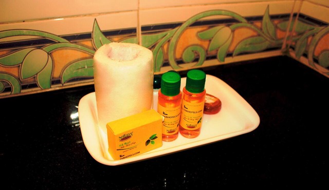 FabHotel Deep, Near Jawahar Circle - Patrika Gate
