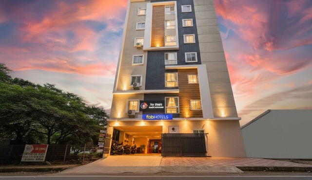 Fabhotel Joy Stayz
