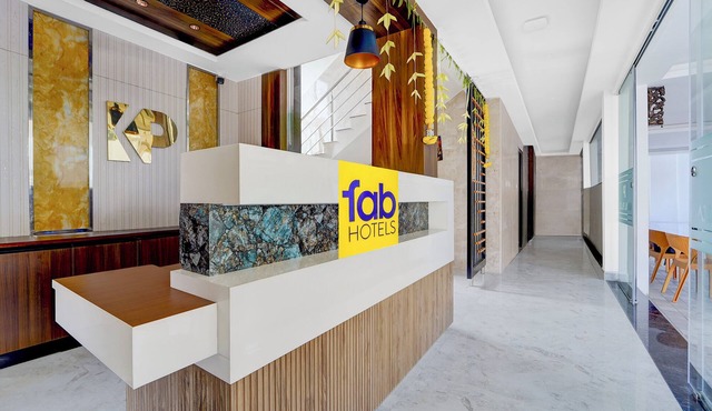 Fabhotel Kayal Plaza