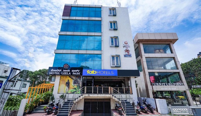 FabHotel Leela Park