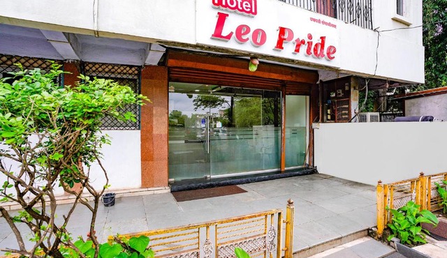 FabHotel Leo Pride