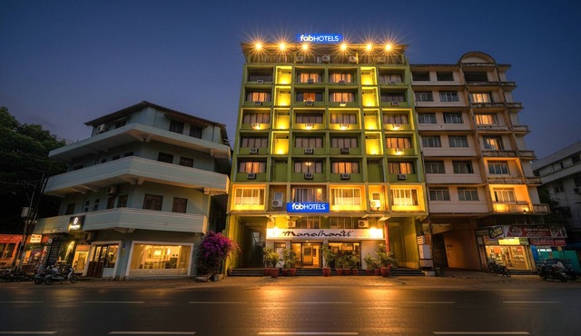 FabHotel Manoshanti - Nr. Big Daddy Casino