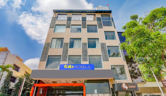 FabHotel Prime Shree Dev Villa in Kānpur