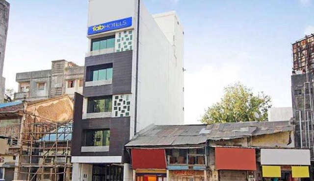 FabHotel Rest Inn