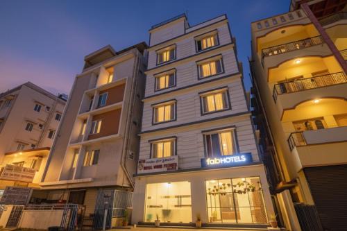 FabHotel Royal Wood Premier -Nr Domlur