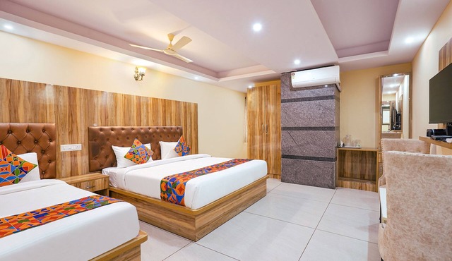 Fabhotel Sai Luxury Comforts
