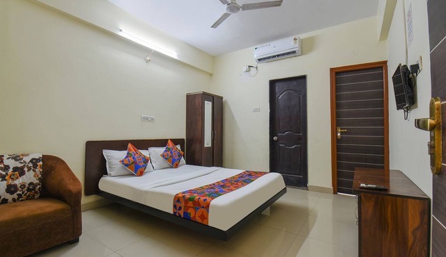 FabHotel Shri Krishna