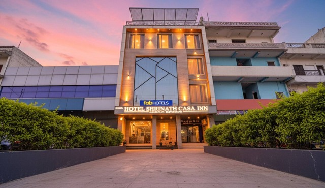 Fabhotel Shrinath Casa Inn