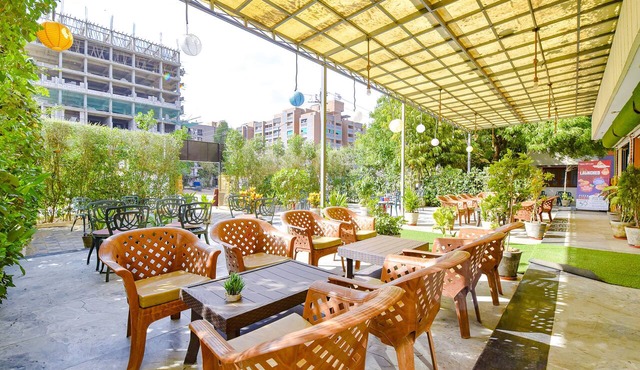 FabHotel Siddharth Corporate