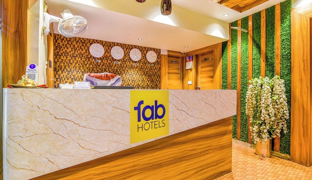 FabHotel Silver Inn