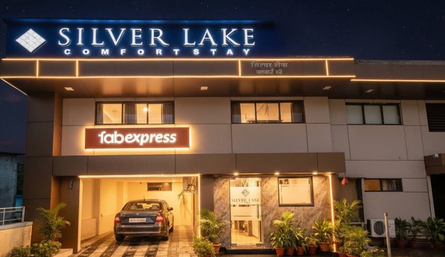 FabHotel Silver Lake
