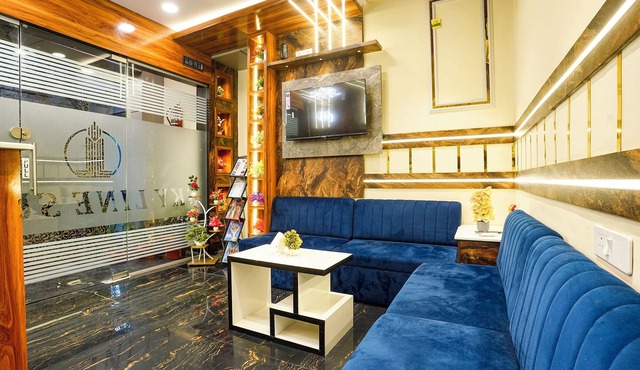 Fabhotel Skyline Suite