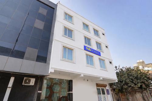FabHotel SR Stay