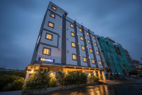 FabHotel SSR Ikon Suites - Nr Hyderabad Central University, Kondapur