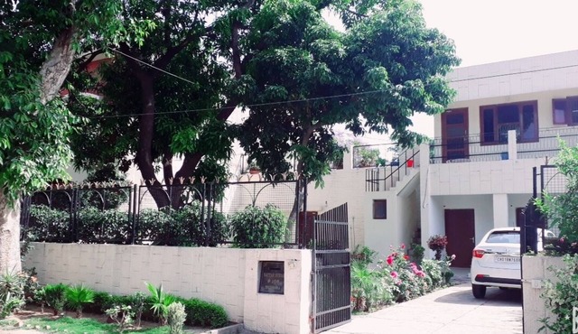 Fabulous Large Row House in best location