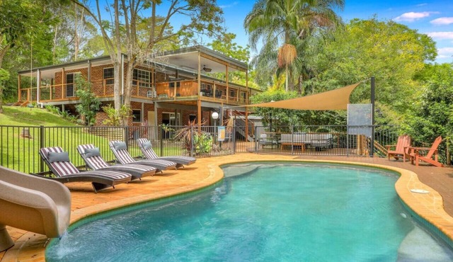 Family Acreage |Miniature Horses|Heated Pool w Slide|