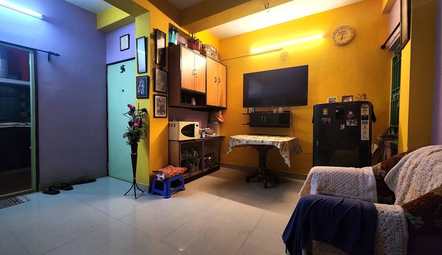 Family apartment in South Kolkata