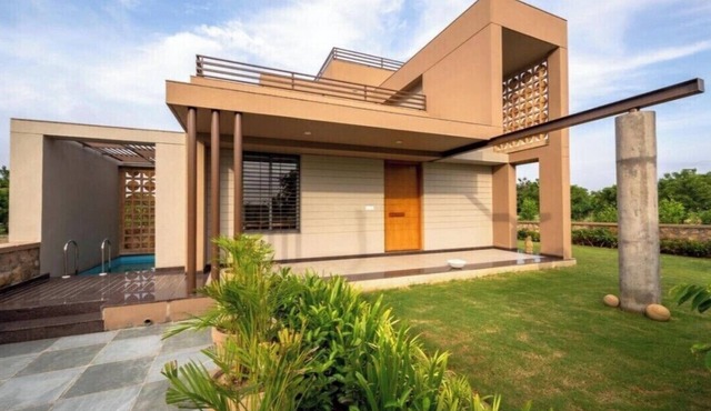 Family Home bungalow villa at Senic Green Resort