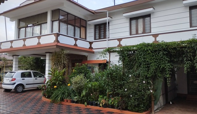 Family stay in madikeri 2 bedroom house