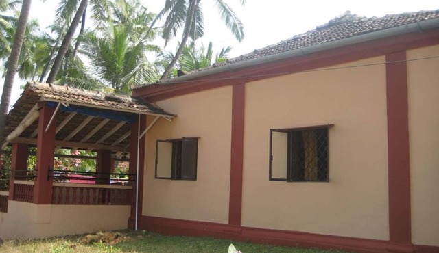 Fantasea Beachside Villa