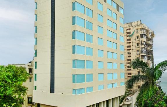 Fariyas Hotel Mumbai , Colaba