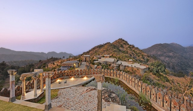 Fateh Safari Suites by Fateh Collection
