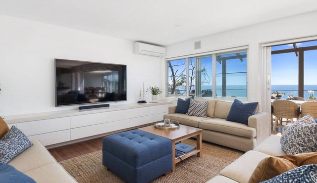 FEATHER TOP by Palm Beach Holiday Rentals