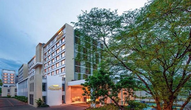 Feathers- A Radha Hotel, Chennai
