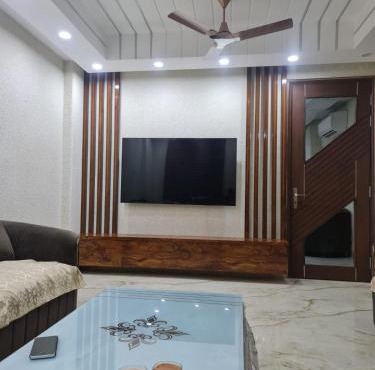 FIAA Hospitality 3BHK 2 FLATS