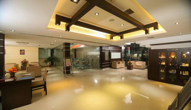 Finch Hotels