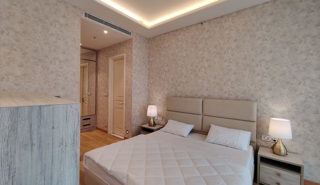 Five Star Lavish Flat in Leela Residence