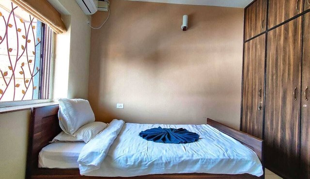 Flores Casa - in pursuit of a memorable stay.