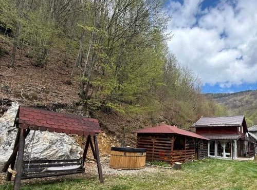Flowers Cabin