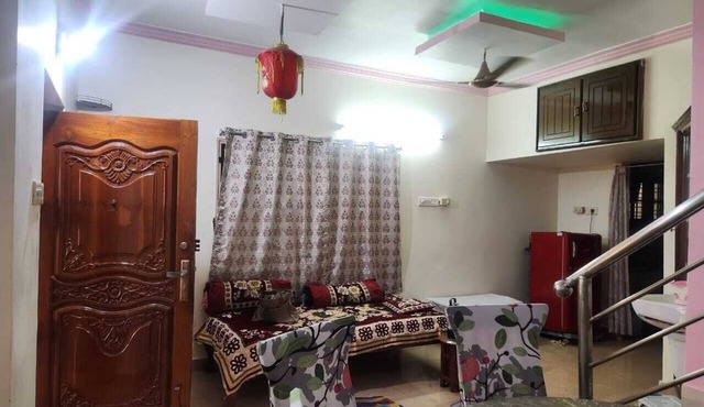 For any weddings,birthdays,travel stay your family are welcome to this cozy stay