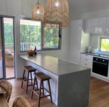 Forest Tangle Retreat, Two Bedroom in Diddillibah