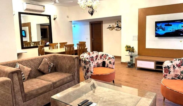 Fortune Home Service Apartment E-28 1A